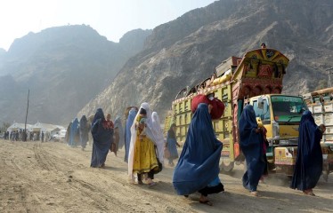 पाकिस्तान से 10 लाख से ज्यादा अफगान नागरिक भेजे जाएंगे वापस