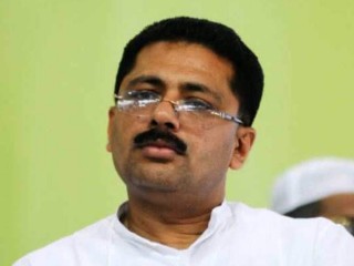 केरल में कांग्रेस और भाजपा का व्यापक प्रदर्शन, मंत्री से इस्तीफे की मांग