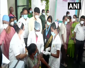 चेन्नई में कोविड वैक्सीन के लिए छठा मेगा वैक्सीन अभियान चलाया जा रहा है।