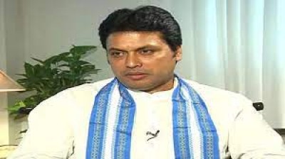 त्रिपुरा के मुख्यमंत्री ने अगरतला-जिरिबाम जनशताब्दि एक्सप्रेस को हरी झंडी दिखायी