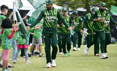 टी20 विश्व कप में लगातार तीसरी बार पाकिस्तानी टीम का नेतृत्व करेंगे बाबर आजम