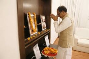 मुख्यमंत्री चौहान ने गुरुनानक देव जयंती और कार्तिक पूर्णिमा पर प्रदेशवासियाें को दी शुभकामनाएं
