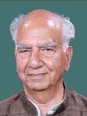 योग के कारण अभी तक जीवित हूँ : पूर्व मूख्यमंत्री शान्ता कुमार