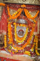 वासंतिक चैत्र नवरात्रि में काशीपुराधिपति की नगरी गौरी पूजन में लीन, घरों में चंडीपाठ