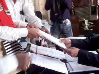 गुजरात चुनाव के पहले चरण के लिए 1,362 में से 999 नामांकन पत्र वैध पाए गए