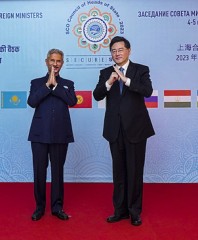 चीनी विदेश मंत्री ने आतंकवाद, अलगाववाद के खिलाफ एससीओ देशों से संयुक्त प्रयासों का आह्वान किया