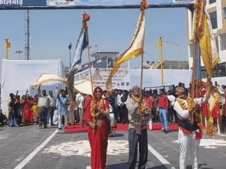 जयपुर में झोटवाड़ा ब्रिज के उद्घाटन से पहले खाटूश्याम के पदयात्रियों को मिला जाने का मौका