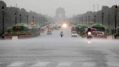 दिल्ली में हल्की बारिश की संभावना : आईएमडी