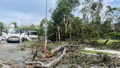 ऑस्ट्रेलिया के पूर्वी हिस्से में तूफान से तबाही, अब तक नौ की मौत, हजारों घरों की बिजली गुल