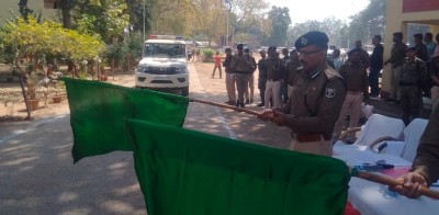 डायल 112 के तहत भागलपुर को मिली 28 गाड़ी, पुलिस उपमहानिरीक्षक ने दिखाई हरी झंडी