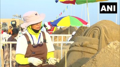 ओडिशा: पुरी में पांच दिवसीय अंतर्राष्ट्रीय रेत कला उत्सव का आयोजन