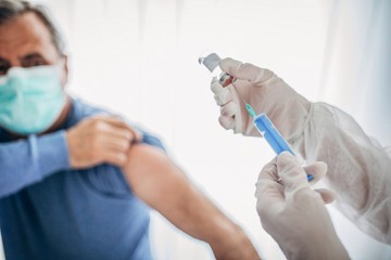 तेलंगाना में 45 साल से अधिक लोगों को कोविड टीके की दूसरी खुराक मंगलवार से दी जाएगी