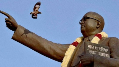 महाराष्ट्र: कोश्यारी, शिंदे ने आंबेडकर को उनकी पुण्यतिथि पर श्रद्धांजलि दी