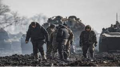 रूस ने कीव पर लगाया उसके सैन्य अड्डे पर हमले का आरोप, यूक्रेन पर और मिसाइल दागीं