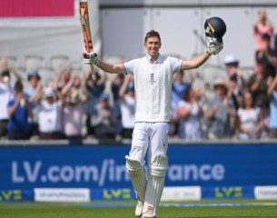 इंग्लैंड के टेस्ट सलामी बल्लेबाज जैक क्रॉली ने कहा- सफेद गेंद क्रिकेट उनकी शैली के लिए उपयुक्त