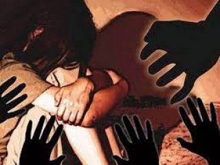 दलित युवती से बलात्कार के आरोप में पड़ोसी गिरफ्तार