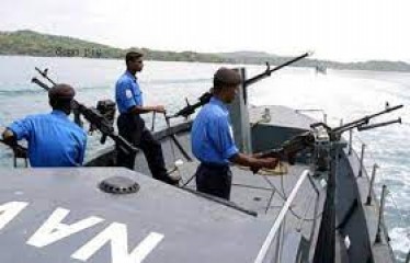श्रीलंका की नौसेना ने 16 भारतीय मछुआरों को गिरफ्तार किया