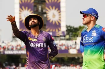 आईपीएल 2024 : धीमी ओवर गति के कारण आरसीबी के कप्तान फाफ डु प्लेसिस पर लगा जुर्माना