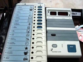 लोस चुनाव: मतदान शुरू होते ही ईवीएम खराब होने की शिकायतें मिलने लगी