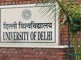 दिल्ली विश्वविद्यालय में कॉलेज छात्रों के एक वर्ग के लिए भौतिक कक्षाएं शुरू