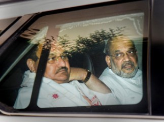 अमित शाह और जे.पी. नड्डा विभिन्न कार्यक्रमों में हिस्सा लेने के लिए असम पहुंचे