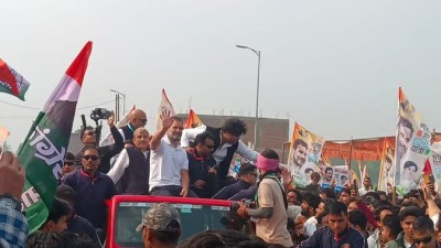 प्रतापगढ़ में भारत जोड़ो यात्रा लेकर पहुंचे राहुल गांधी, लोगों ने किया स्वागत