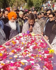 शांति के दुश्मन जम्मू-कश्मीर के लोगों के खिलाफ साजिश रच रहे हैं : रैना