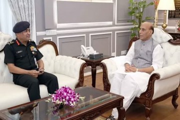 जम्मू-कश्मीर: रक्षा मंत्री राजनाथ सिंह और सेना प्रमुख ‘इन्फैंट्री दिवस’ कार्यक्रम में शिरकत करेंगे