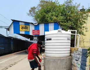 रेलवे स्टेशनों पर पीने के पानी की उपलब्धता सुनिश्चित करने के लिए मालदा मंडल की पहल