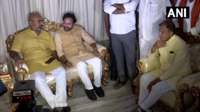 केंद्रीय मंत्री जी. किशन रेड्डी ने भाजपा सांसद अरविंद धर्मपुरी से मुलाकात की।