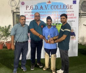 पीजीडीएवी स्वामी दयानंद सरस्वती टी-20 इंटर कॉलेज टूर्नामेंट के फाइनल में