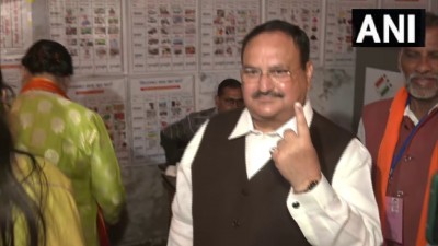 भारतीय जनता पार्टी के राष्ट्रीय अध्यक्ष जे. पी. नड्डा ने बिलासपुर के विजयपुर में मतदान केंद्र संख्या-53 में मतदान किया।
