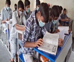 तेलंगाना में नए शैक्षणिक सत्र में सरकारी स्कूलों में अंग्रेजी में भी होगी पढ़ाई