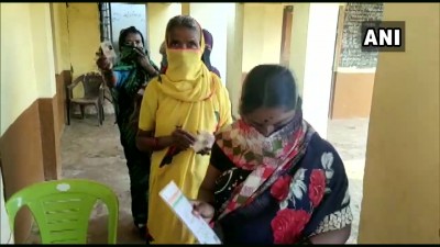 अरुणाचल प्रदेश में पंचायत, निकाय चुनावों के लिए मतदान जारी