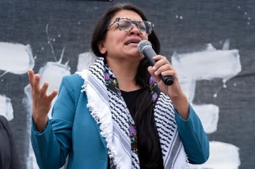 अमेरिकी कांग्रेस ने फिलिस्तीनी-अमेरिकी सांसद रशीदा तलीब को फटकार लगाई, निंदा प्रस्ताव पारित