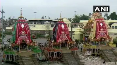 चार महीने के बाद पुरी में भगवान जगन्नाथ मंदिर के कपाट श्रद्धालुओं के लिए खुले