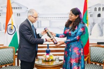 विदेश सचिव क्वात्रा ने मालदीव की रक्षा मंत्री से रक्षा सहयोग बढ़ाने के उपायों पर चर्चा की