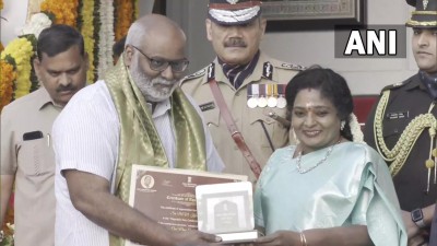 तेलंगाना: राज्यपाल तमिलिसाई सौंदरराजन ने हैदराबाद में गोल्डन ग्लोब्स पुरस्कार