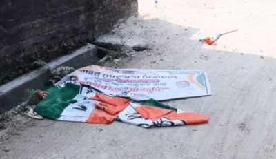कूचबिहार में तृणमूल का झंडा-फेस्टून फाड़ने का आरोप भाजपा पर, सियासी माहौल गरम