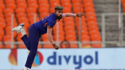 मोहम्मद सिराज ने दक्षिण अफ्रीका के खिलाफ शेष टी20 सीरीज के लिए चोटिल जसप्रीत बुमराह की जगह
