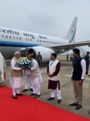 प्रधानमंत्री नरेंद्र मोदी थोड़ी देर पहले बेंगलुरु पहुंचे, जहां राज्यपाल थावरचंद गहलोत, मुख्यमंत्री बसवराज बोम्मई ने उनका स्वागत किया।