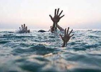 चंदौली से वाराणसी घूमने आए तीन युवकों की गंगा में नहाते समय डूब कर मौत