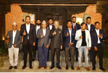 डॉ. जयशंकर ने पशुपतिनाथ मंदिर में पूजा की, नेपाल के क्रिकेट खिलाड़ियों से मिले