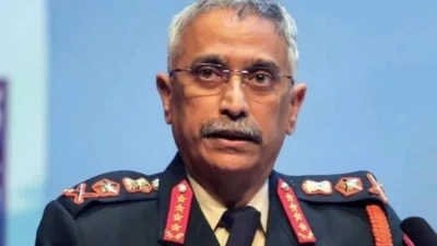 सेना प्रमुख जनरल नरवणे ने अरुणाचल में एलएसी पर सैन्य तैयारियों का लिया जायजा
