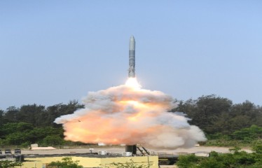 कामयाब रहा सुपरसोनिक मिसाइल 'स्मार्ट' प्रणाली का उड़ान परीक्षण