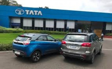 टाटा मोटर्स सीएनजी वाहन बाजार में उतरी, पेश किया टियागो, टिगोर का सीएनजी मॉडल