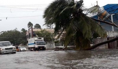 केरल में भारी बारिश, 10 जिलों के लिए ऑरेंज अलर्ट जारी
